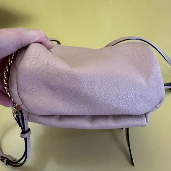 Victoria’s Secret Quilted Backpack with Gold Chain - Picture 4 of 9